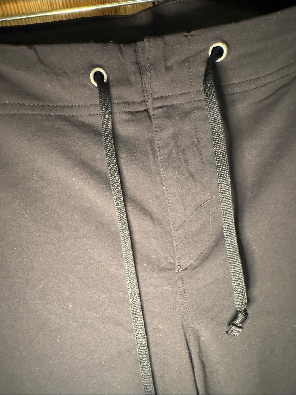 Columbia Black Women's Drawstring Hiking Pants - Picture 5 of 9